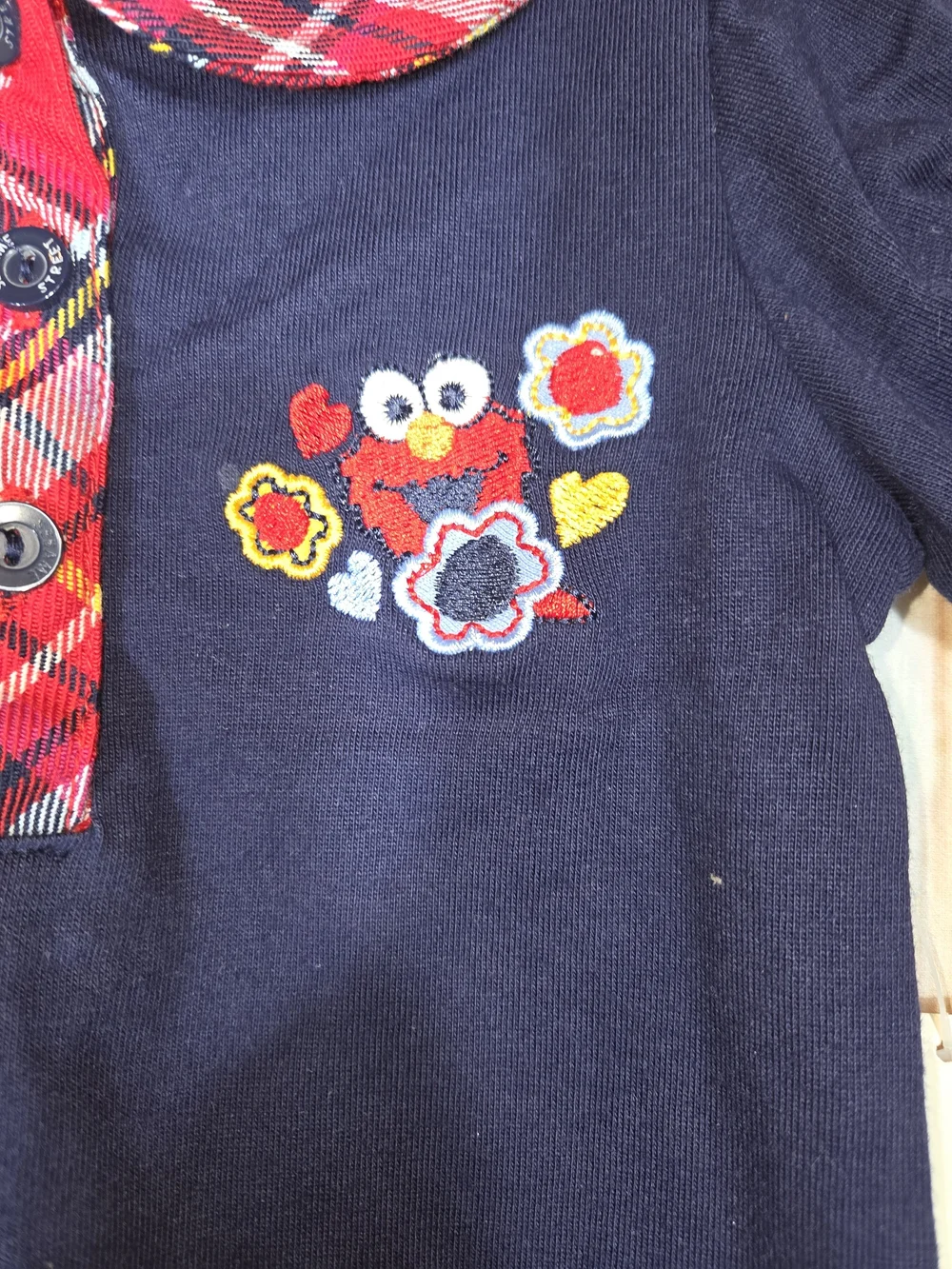 Vintage New Stock Sesame Street Navy Baby Onesie with Red Plaid Trim. 12m